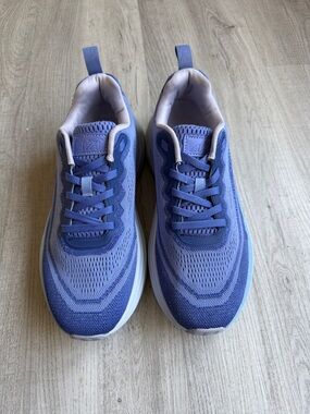 Avia Women’s Running Shoes Size 8.5 Purple Lightweight Sneakers Odor Control